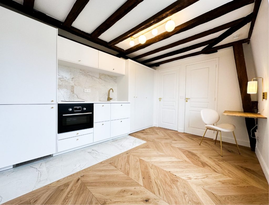 Aménagement d&rsquo;une cuisine entièrement équipée et sur mesure au centre-ville d&rsquo;Oberhausbergen, près de Schiltigheim